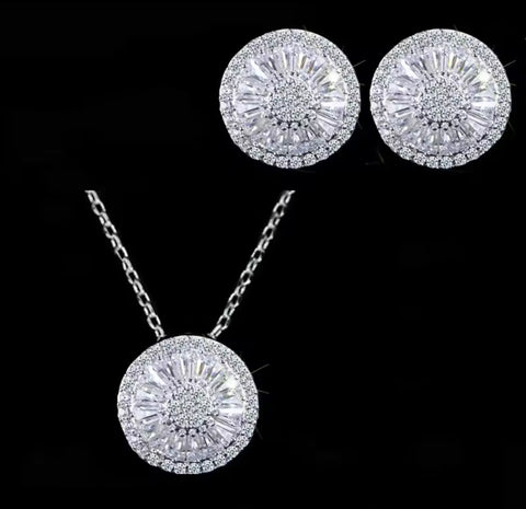 SET 2 PIEZAS PLATEADO CÍRCULO CRISTALES