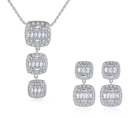 SET 2 PIEZAS PLATEADO CUADROS COLGANTES CRISTALES