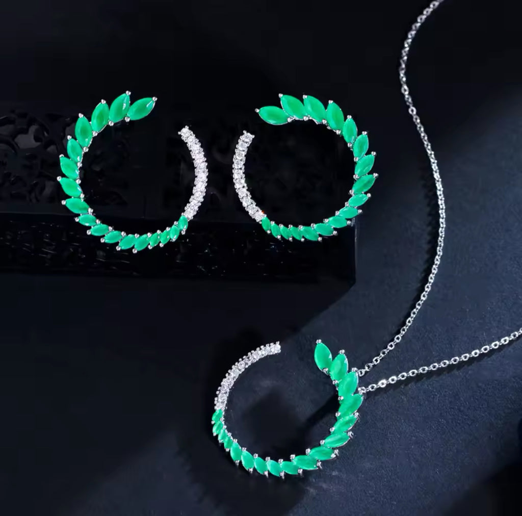 SET 2 PIEZAS PLATEADO HOJAS CRISTALES VERDES