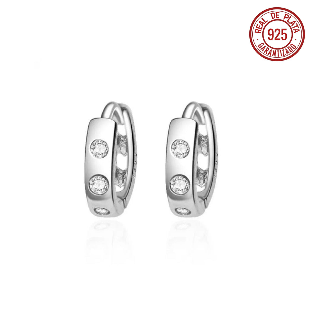 ARRACADA PEQUEÑA PLATEADA 3 CRISTALES