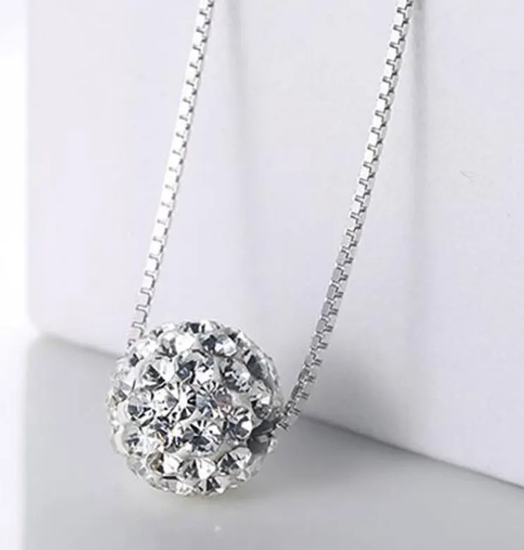 Collar plateado con adorno colgante bola plateada