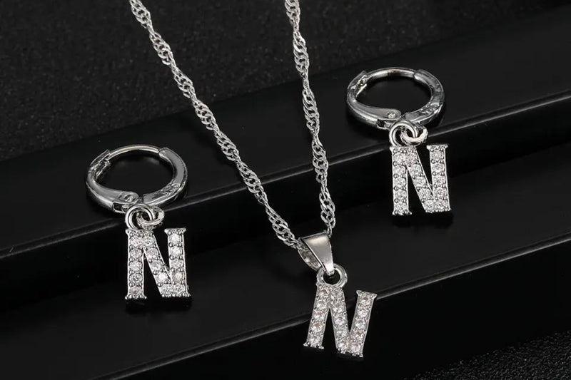 Set Niña 2 Piezas Plateado Inicial Plata 925, LETRAS DISPONIBLES: A, B, C, D, E, F, G, J, K, L, M, N, O, P, R, S, T, Y