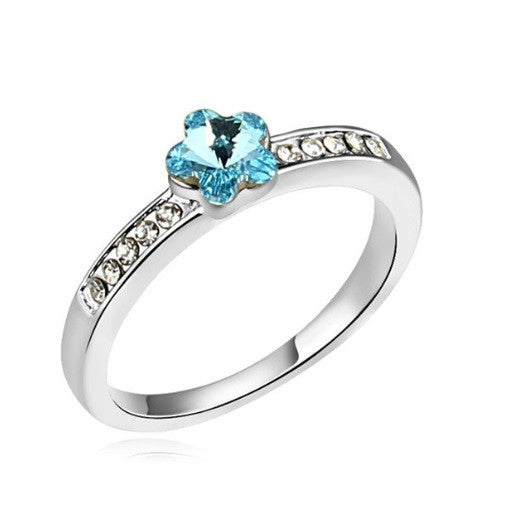 Anillo Plateado Flor Chica Azul, Tallas: 5, 6, 6.5 y 7.5